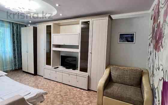 1-комнатная квартира, 30 м², 3 этаж посуточно, Дюсембекова 53 Караганда