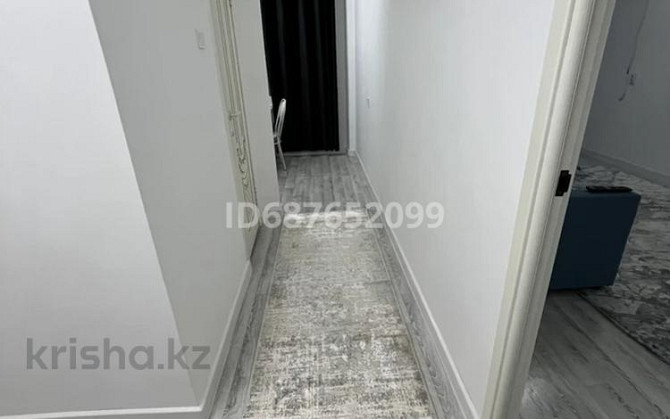 1-комнатная квартира, 35 м², 2/5 этаж посуточно, пгт Балыкши 21 — Возле ресторана Айсберг Атырау - изображение 4