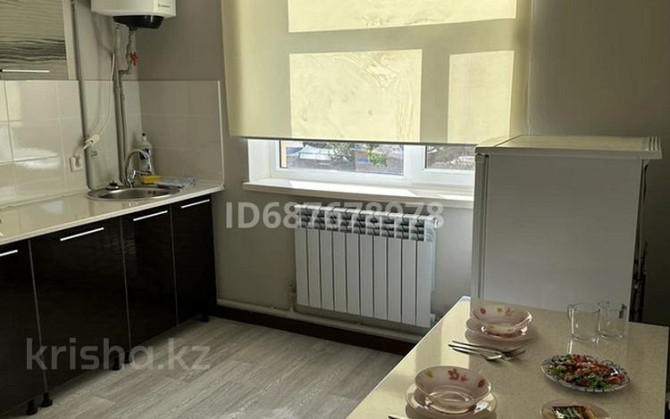 1-комнатная квартира, 40 м² посуточно, Майлыкожа 220 Шымкент - изображение 1