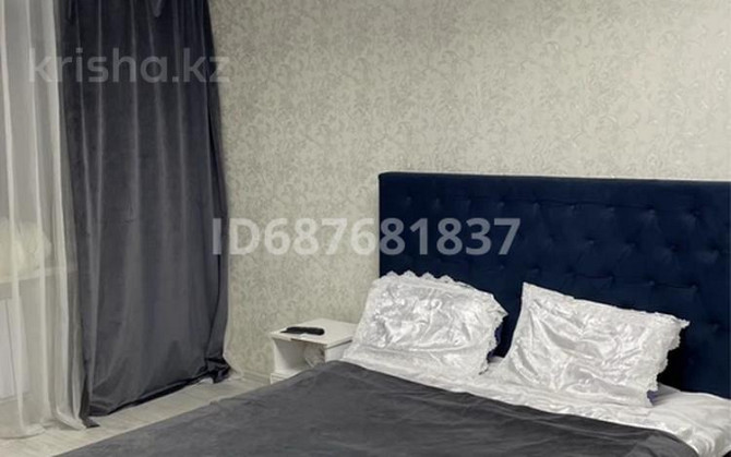 1-комнатная квартира, 48 м², 4/5 этаж посуточно, Майкудук, 12й микрорайон 45 Karagandy - photo 2