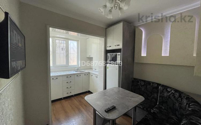 1-комнатная квартира, 60 м², 2 этаж посуточно, 8-й микрорайон, 8-й микрорайон 28 Шымкент - изображение 5
