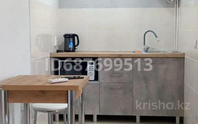 1-комнатная квартира, 25 м², 2/3 этаж посуточно, А. Матросова 56б Актобе - изображение 2