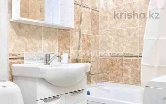 1-комнатная квартира, 35 м², 5/5 этаж посуточно, Ул. Алипова 2 Атырау