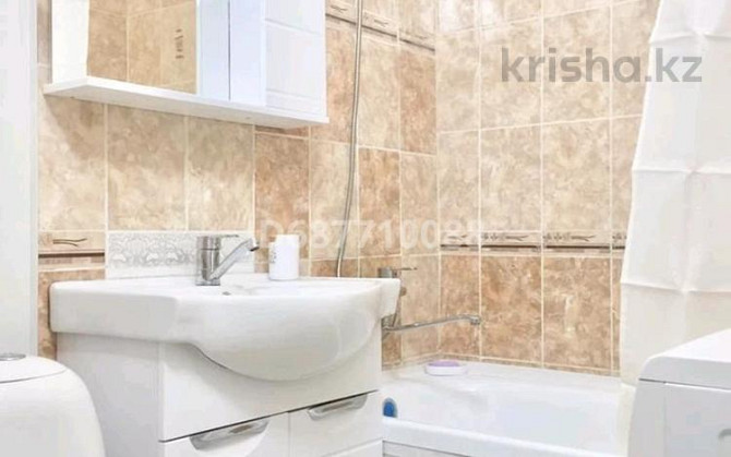 1-комнатная квартира, 35 м², 5/5 этаж посуточно, Ул. Алипова 2 Атырау - изображение 5