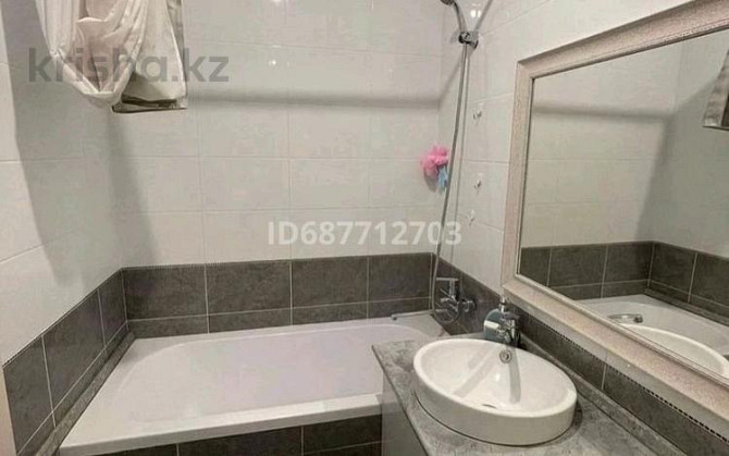 2-комнатная квартира, 80 м², 8/12 этаж посуточно, Казахстан 70 — Квартира на центре города Ust-Kamenogorsk - photo 6