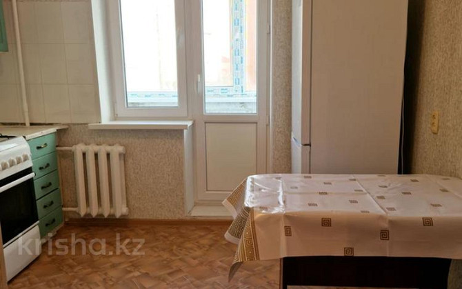 1-комнатная квартира, 36 м², 3/5 этаж посуточно, 11 мкр 83 Актобе - изображение 3
