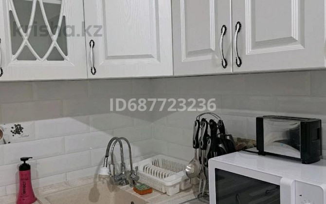 2-комнатная квартира, 42 м², 5/9 этаж посуточно, Майкудук, Мкр Восток-3 — Корзины Караганда - изображение 1