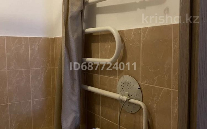 1-комнатная квартира, 34.7 м², 8/9 этаж посуточно, Ауезова 55 Щучинск - изображение 6