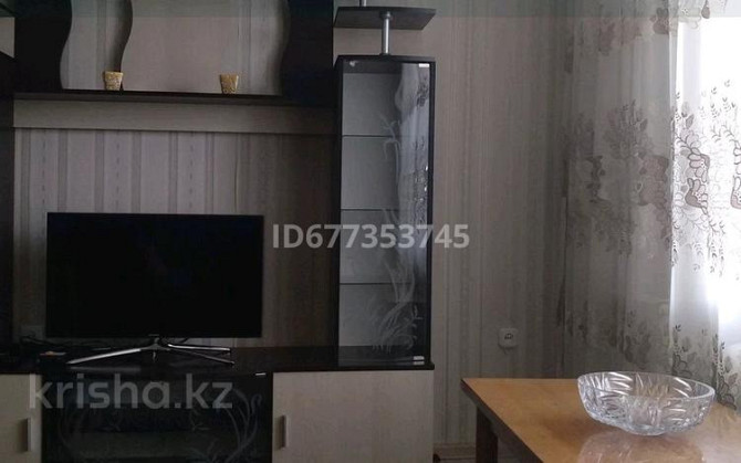 2-комнатная квартира, 42 м², 2/2 этаж посуточно, Ильясова  - изображение 3