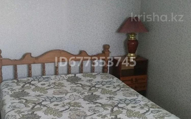 2-комнатная квартира, 42 м², 2/2 этаж посуточно, Ильясова  - изображение 1