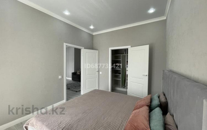 3-комнатная квартира, 70 м², 11/12 этаж посуточно, Асфендиярова 8 Астана - изображение 2