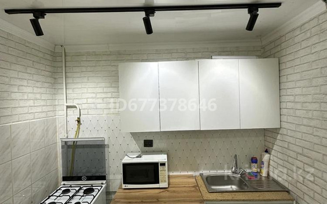 2-комнатная квартира, 63 м², 4/9 этаж посуточно, 9-й мкр 25 Aqtau - photo 4