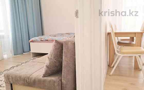 1-комнатная квартира, 38 м², 2/12 этаж посуточно, Казыбек би 3/1 Астана