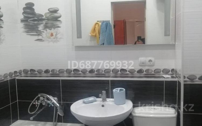2-комнатная квартира, 65 м², 7/10 этаж посуточно, мкр Юго-Восток, Сарыарка 74 Karagandy - photo 5
