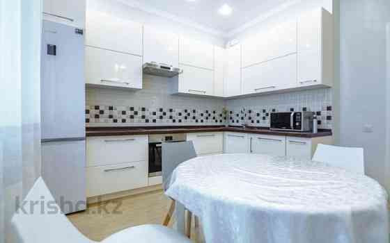 1-комнатная квартира, 46 м², 2/5 этаж посуточно, мкр. Батыс-2, проспект Алии Молдагуловой 46вк2 Актобе