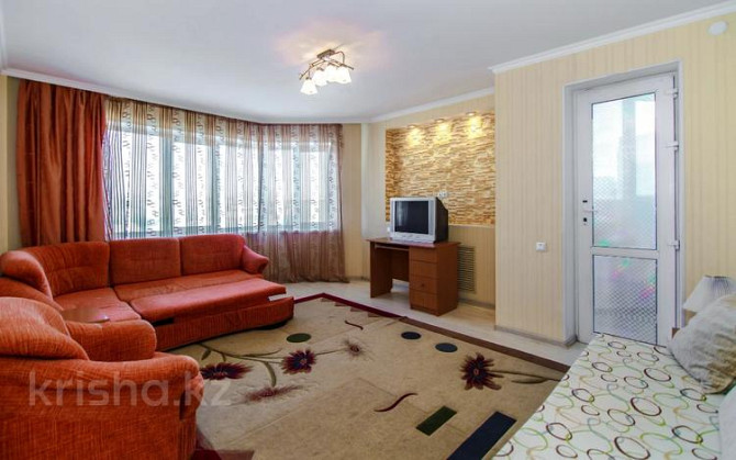 1-комнатная квартира, 45 м², 7/18 этаж посуточно, Кенесары 47 — проспект Республики Astana - photo 1