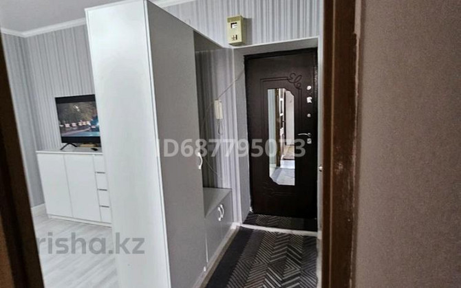 1-комнатная квартира, 45 м², 2/5 этаж посуточно, Курмангазы 5 — Авангард конечная. Атырау - изображение 8