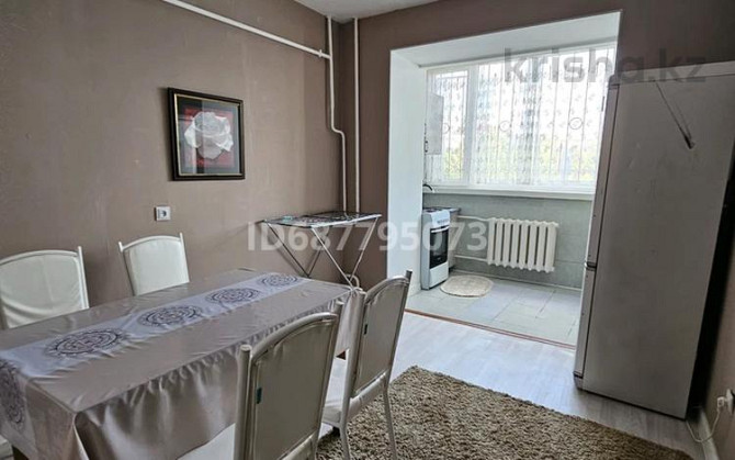 1-комнатная квартира, 45 м², 2/5 этаж посуточно, Курмангазы 5 — Авангард конечная. Атырау - изображение 4