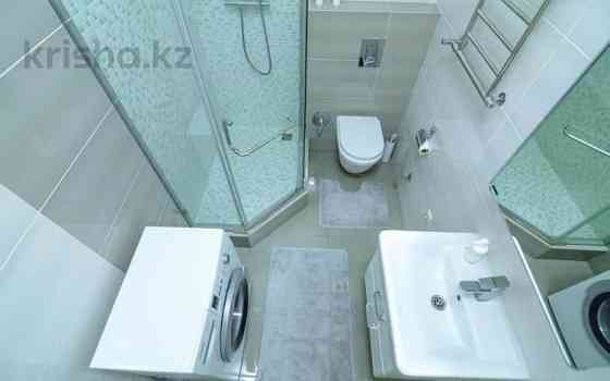 1-комнатная квартира, 46 м², 2/5 этаж посуточно, мкр. Батыс-2, проспект Тауелсиздик 5к1 Актобе