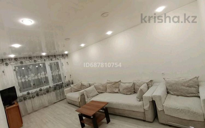 2-комнатная квартира, 40 м², 4/5 этаж посуточно, Пришахтинск, Пришахтинск, 23й микрорайон Karagandy - photo 3