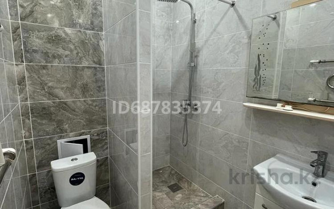 1-комнатная квартира, 62 м², 5/9 этаж посуточно, Улица Базарбая Жуманиязова 97 — 5 поликлиника Oral - photo 6