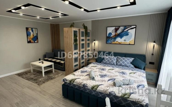 1-комнатная квартира, 35 м², 4/5 этаж посуточно, мкр Новый Город 34/1 — Нуркена Абдирова 34/1 Караганда - изображение 2