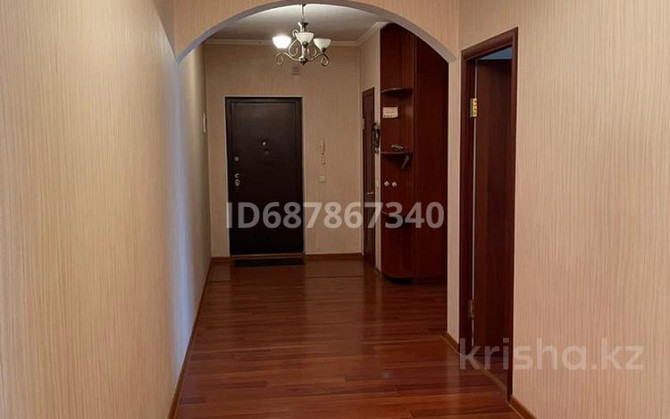 1-комнатная квартира, 150 м², 6/16 этаж посуточно, Отырар 2 21 Астана - изображение 4