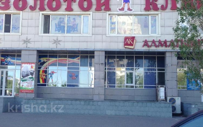 1-комнатная квартира, 45 м², 3/16 этаж посуточно, проспект Женис 67 — Алии Молдагуловой Астана - изображение 1