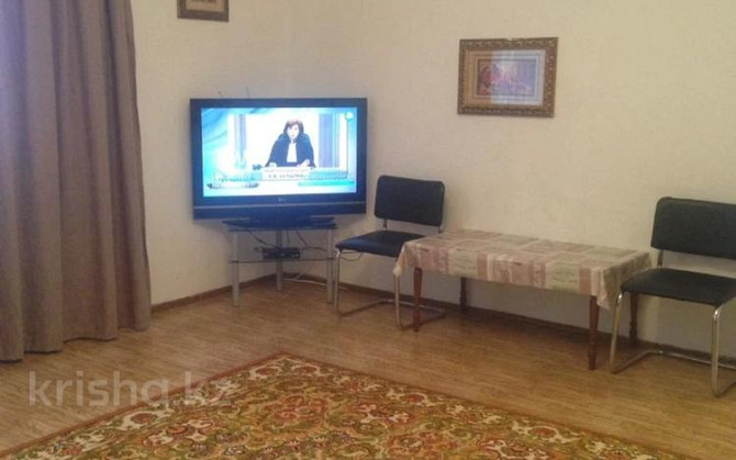1-комнатная квартира, 45 м², 3/16 этаж посуточно, проспект Женис 67 — Алии Молдагуловой Астана - изображение 2
