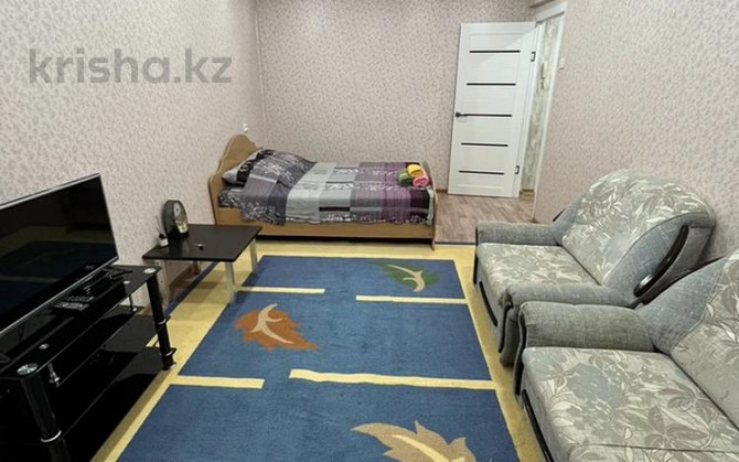 1-комнатная квартира, 34 м², 3/5 этаж посуточно, Жастар 15 — Кшт Усть-Каменогорск - изображение 8