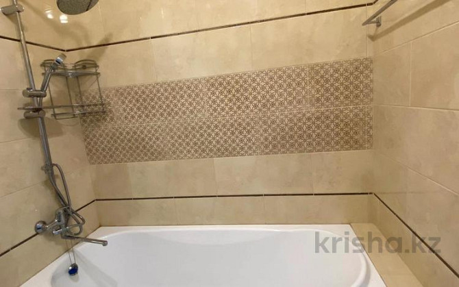 2-комнатная квартира, 60 м², 3/5 этаж посуточно, мкр Юго-Восток, Степной 2 Karagandy - photo 8