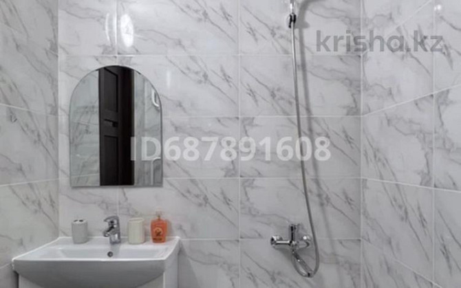 1-комнатная квартира, 50 м², 4/9 этаж посуточно, Назарбаева — Район ТД Тулпар , около магазина Спорт Павлодар - изображение 7