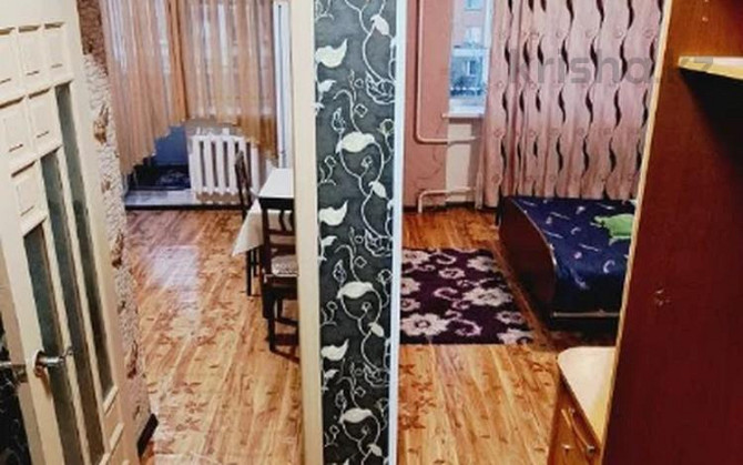 1-комнатная квартира, 50 м², 4/5 этаж посуточно, Курмангазы 3 — Конечная Авангард Атырау - изображение 3