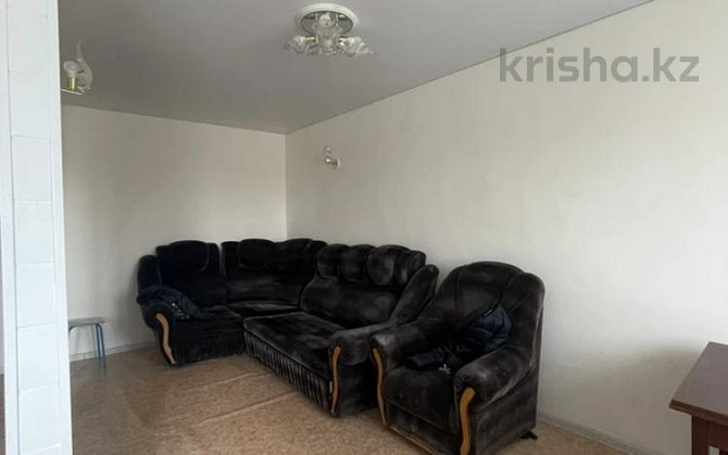 2-комнатная квартира, 45 м², 5/5 этаж посуточно, Шаяхметов 18 — Н. Согра Усть-Каменогорск - изображение 2
