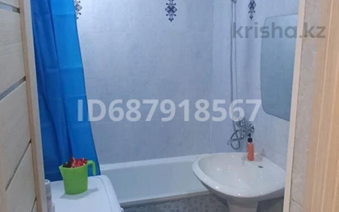 1-комнатная квартира, 30 м², 2/5 этаж посуточно, Байтурсынова — Центральный парк Костанай - изображение 4