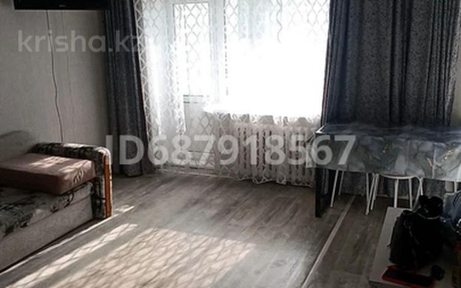 1-комнатная квартира, 30 м², 2/5 этаж посуточно, Байтурсынова — Центральный парк Костанай - изображение 1
