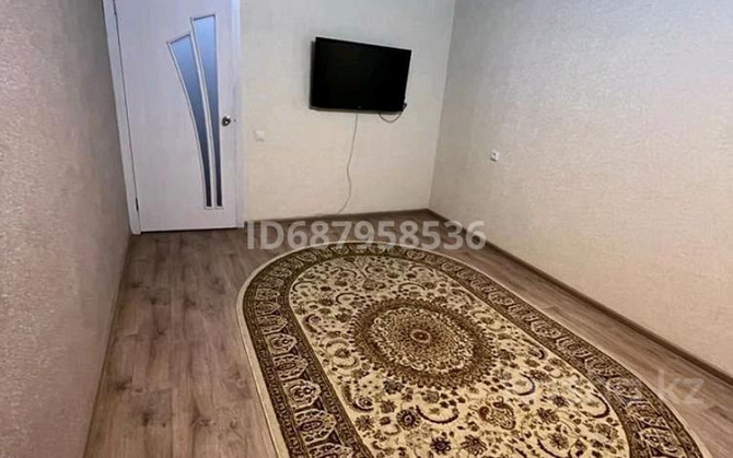 2-комнатная квартира, 50 м², 1/5 этаж посуточно, Маяковского 108 — Напротив магазина DWT Костанай - изображение 2