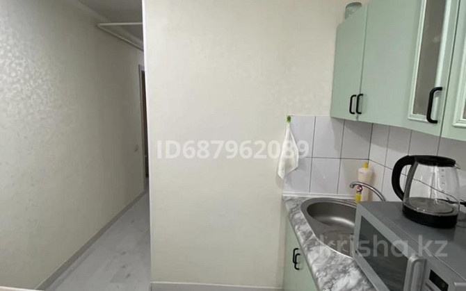 1-комнатная квартира, 30 м², 1/5 этаж посуточно, Исаева 83/1 — Ориентировочно находится возле ТЦ «Га Уральск - изображение 1
