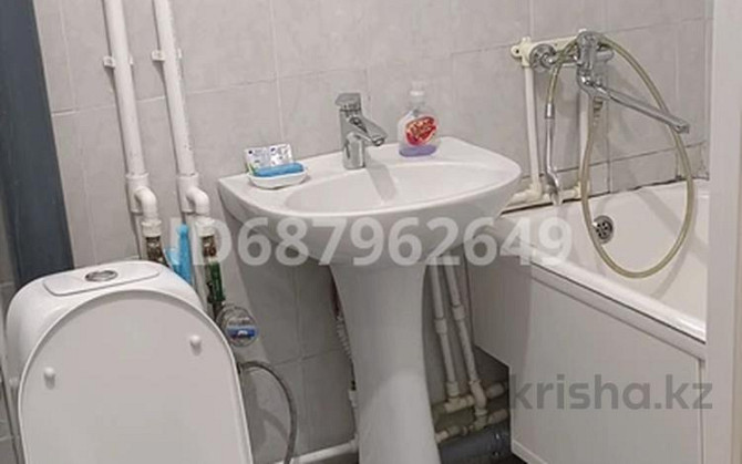 1-комнатная квартира, 31 м², 1/5 этаж посуточно, Мадина Жунисова 178 Oral - photo 6