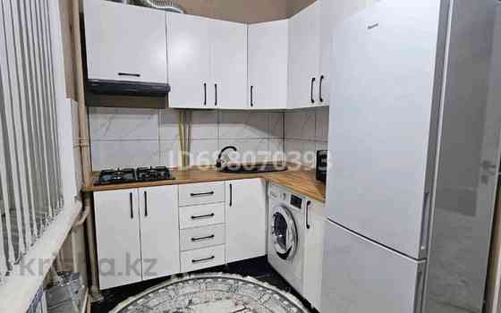 2-комнатная квартира, 50 м², 3/5 этаж посуточно, Аскаров 1 — Шымкент плаза Shymkent