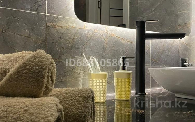 1-комнатная квартира, 34 м², 4/4 этаж посуточно, Торайгырова 101 Павлодар - изображение 3