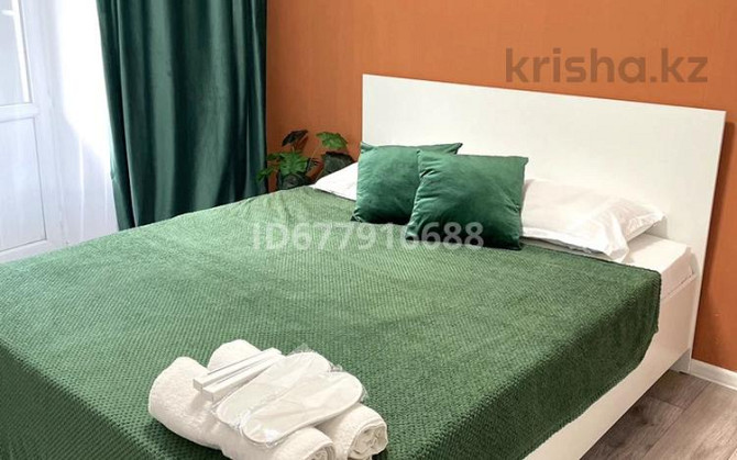 2-комнатная квартира, 62 м², 2/5 этаж посуточно, Сатпаева 29/1 Усть-Каменогорск - изображение 1