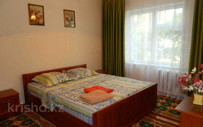 2-комнатная квартира, 52 м², 3/5 этаж посуточно, Жибек жолы 43 Shymkent - photo 4