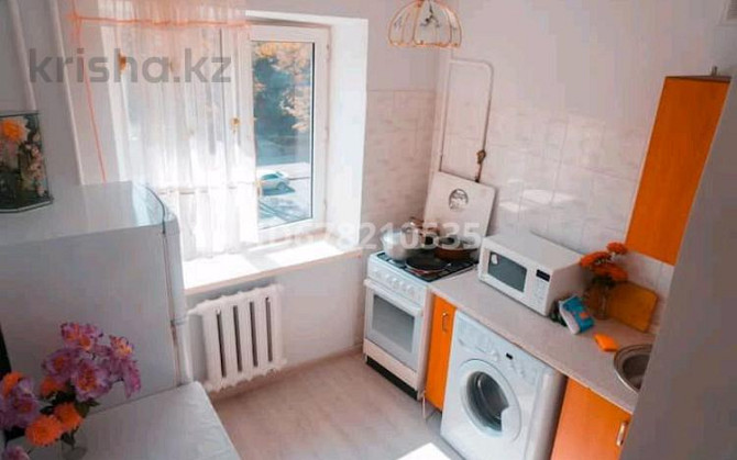 2-комнатная квартира, 43 м², 4/5 этаж посуточно, мкр Центральный 116 Атырау - изображение 5