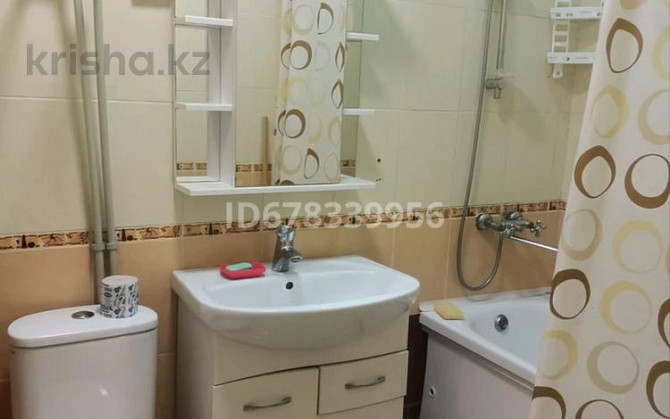 2-комнатная квартира, 50 м², 3/5 этаж посуточно, 14-й мкр 30 Aqtau - photo 5