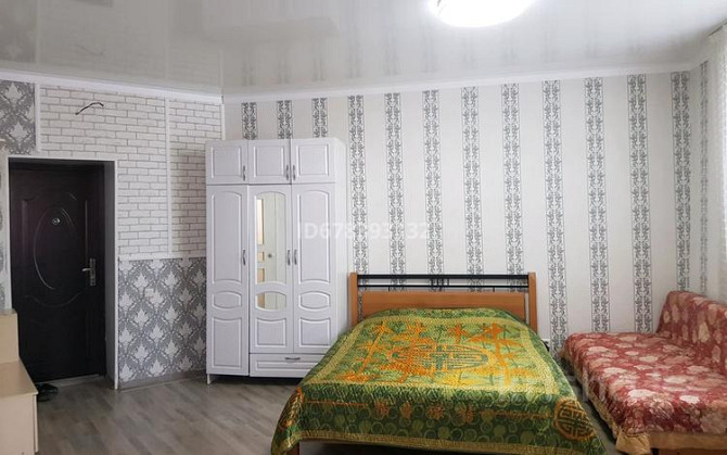 1-комнатная квартира, 30 м², 5/5 этаж посуточно, Лесная поляна 14 — Магнум  - photo 1