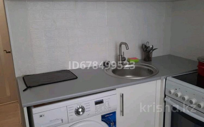 1-комнатная квартира, 35 м², 2/5 этаж посуточно, Михаелиса 12/1 Усть-Каменогорск - изображение 5
