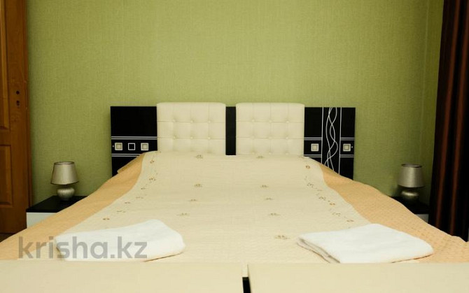 2-комнатная квартира, 45 м², 1 этаж посуточно, Абая 74А Караганда - изображение 6
