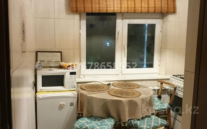 2-комнатная квартира, 65 м², 5/5 этаж посуточно, Жангельдина 1 Shymkent - photo 4