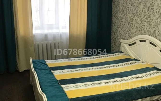 1-комнатная квартира, 43 м², 2/5 этаж посуточно, мкр Новый Город 60 — Бухар Жырау Караганда - изображение 1